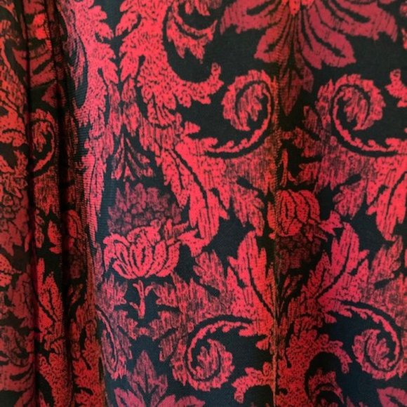 Roz&Ali Red and Black Blouse Size 2X - Picture 9 of 9